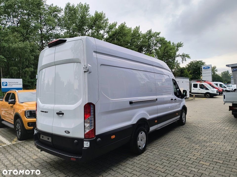 Ford Transit - 4