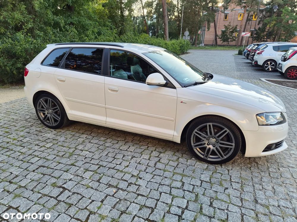 Audi A3 Sportback 2.0 TDI DPF S line Sportpaket (plus) - 4