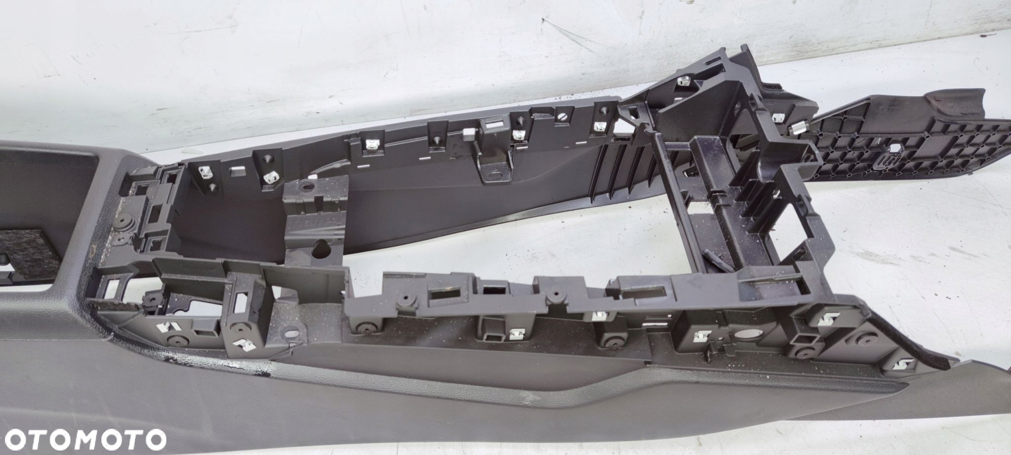 TUNEL ŚRODKOWY AUDI A4 B9 A5 8W 8W1863241A - 7
