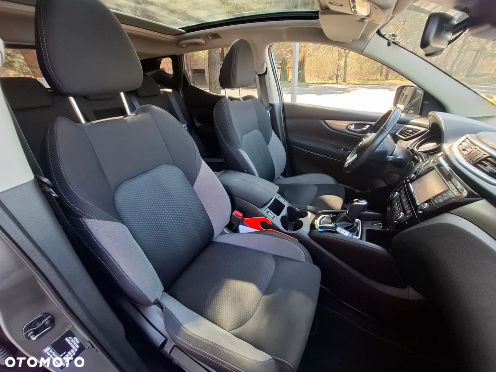 Nissan Qashqai 1.2 DIG-T Tekna Xtronic - 18