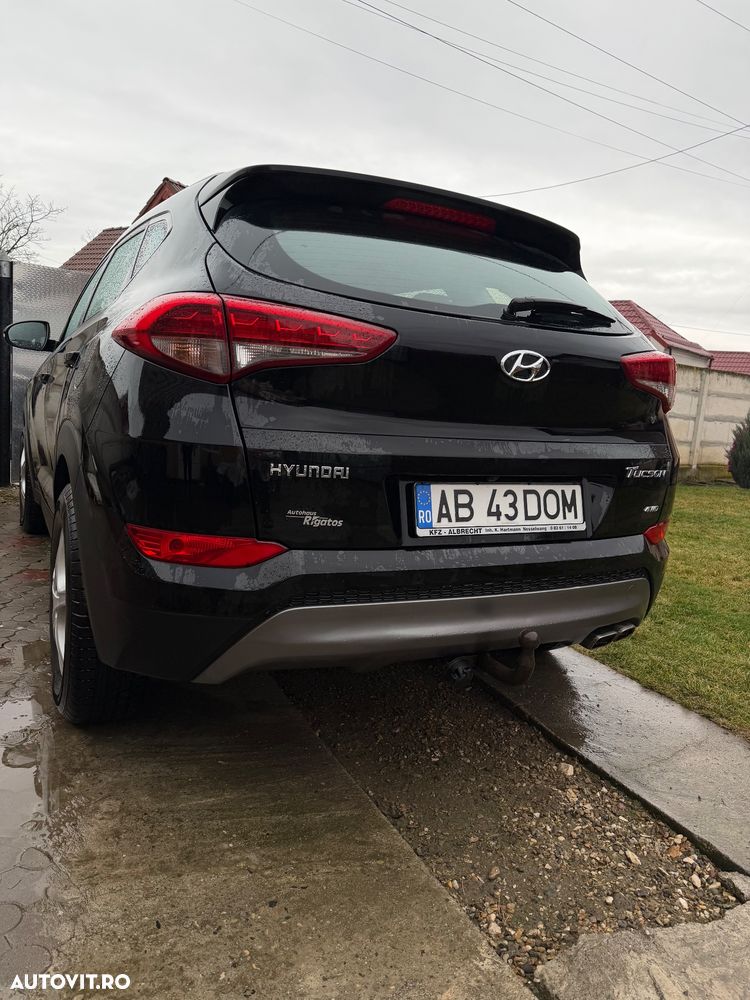 Hyundai Tucson - 4