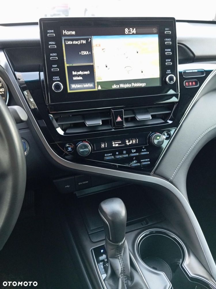 Toyota Camry 2.5 Hybrid Prestige CVT - 18