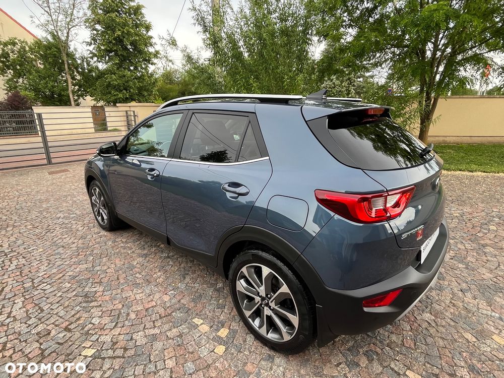 Kia Stonic 1.4 L - 13