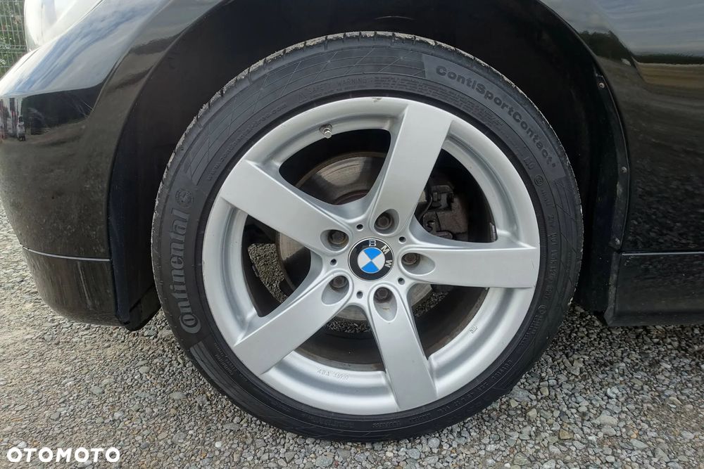 BMW Seria 3 318i Edition Sport - 24