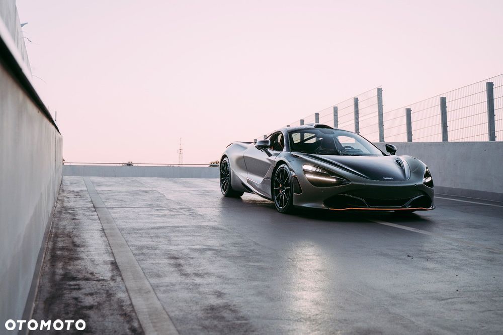 McLaren 720S Coupe - 9