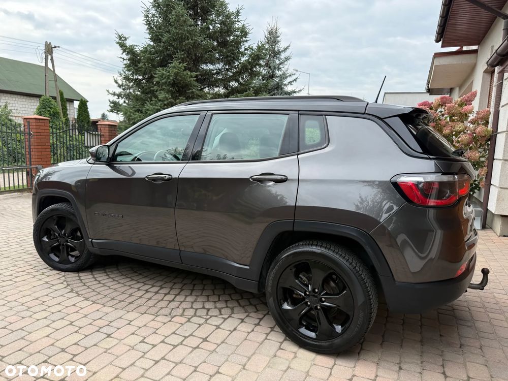 Jeep Compass 1.4 TMair Night Eagle FWD S&S - 10