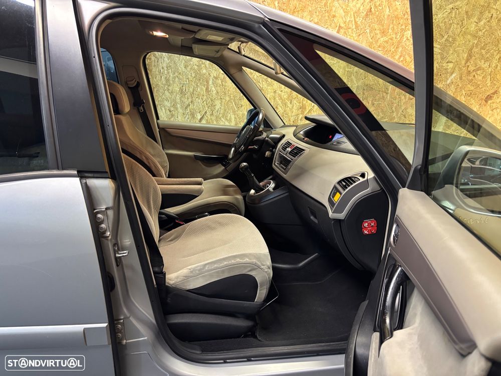 Citroën C4 Picasso 1.6 HDi Exclusive - 10