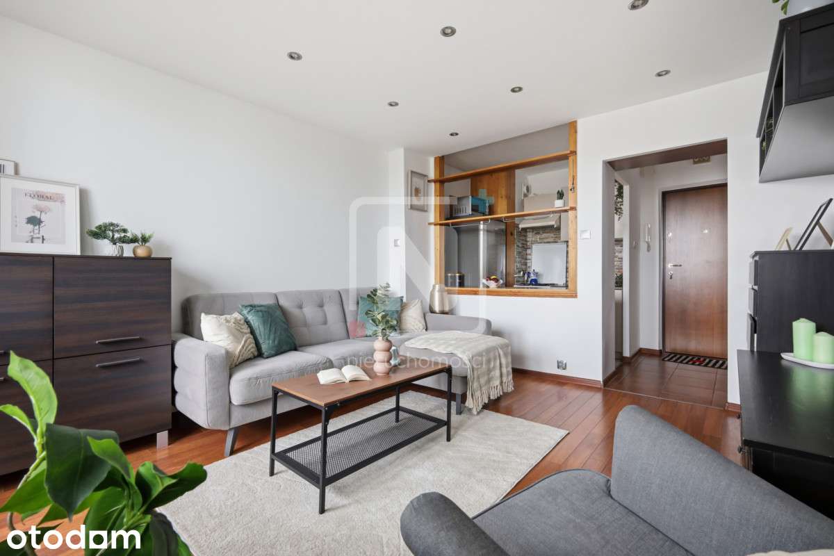 2 pokoje/ Oddzielna kuchnia/Balkon/Słoneczne