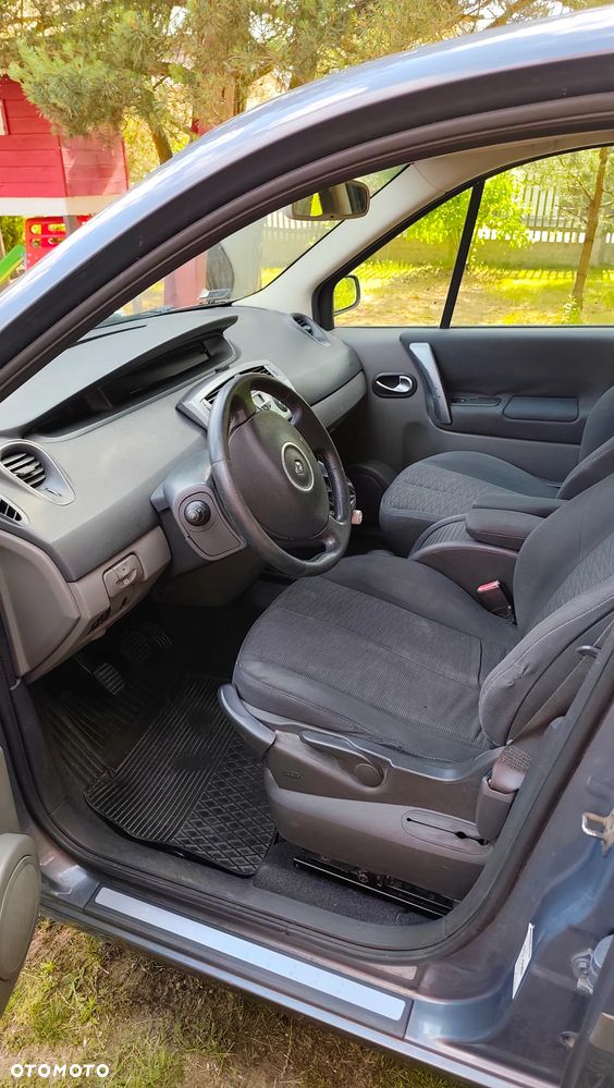 Renault Scenic - 2