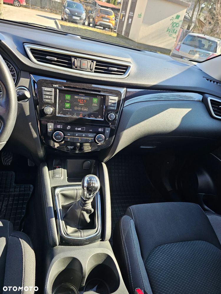 Nissan Qashqai 1.3 DIG-T N-Connecta - 9