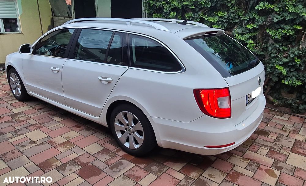 Skoda Superb Combi 1.6 TDI Ambition - 3