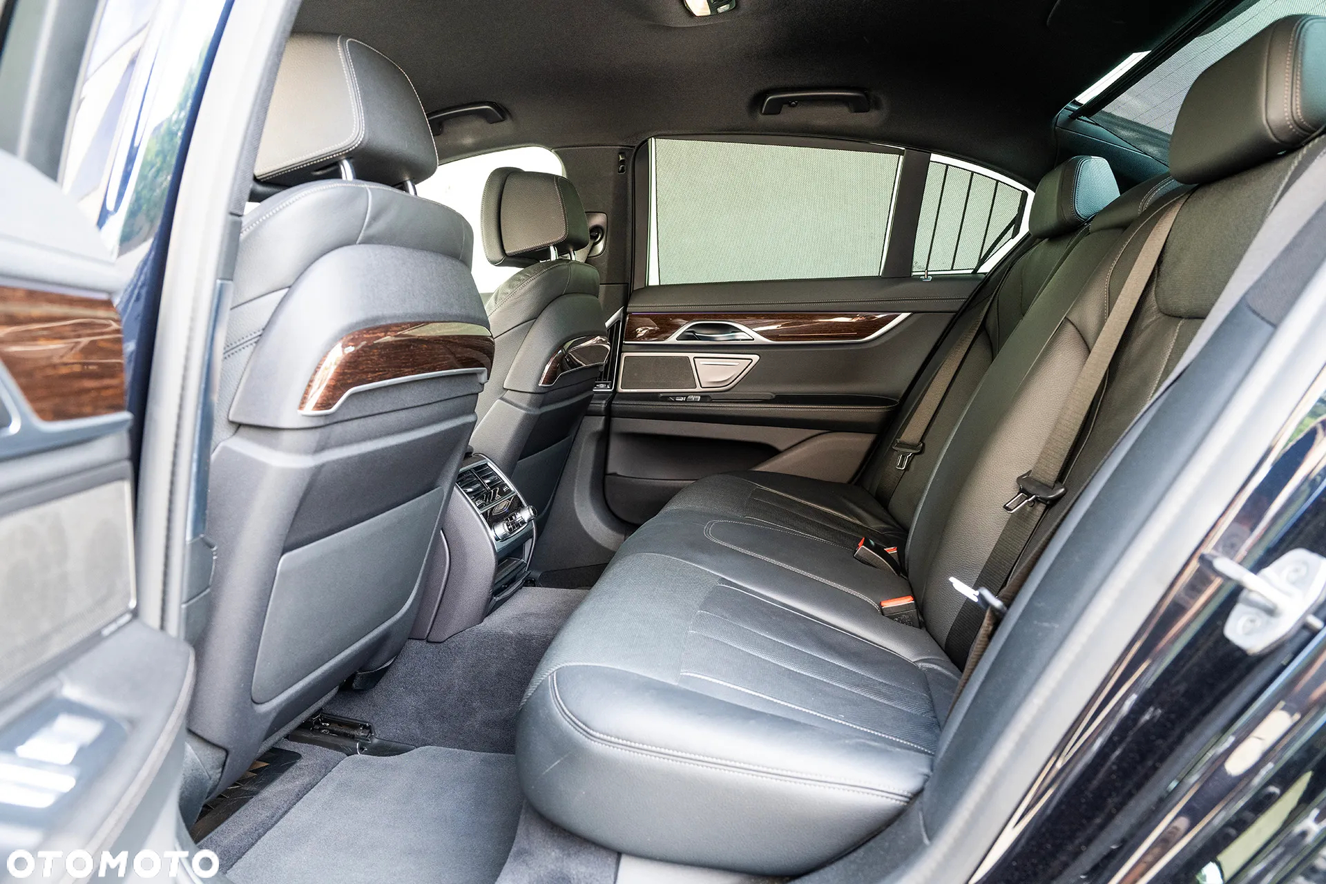 BMW Seria 7 730d xDrive sport - 14