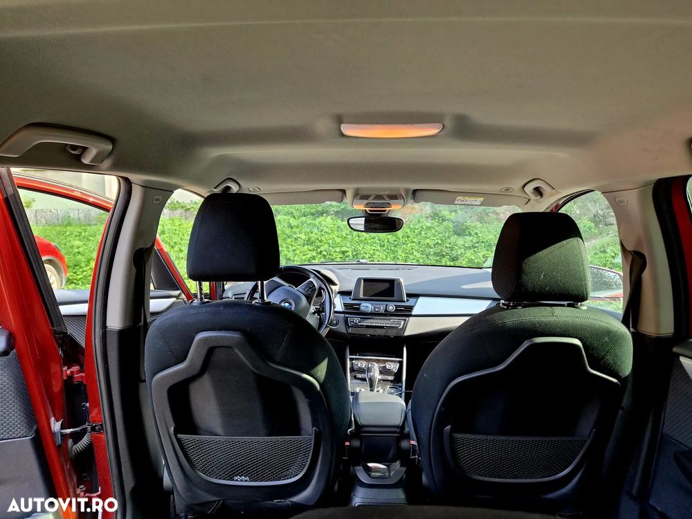 BMW Seria 2 218d Aut. Advantage - 10