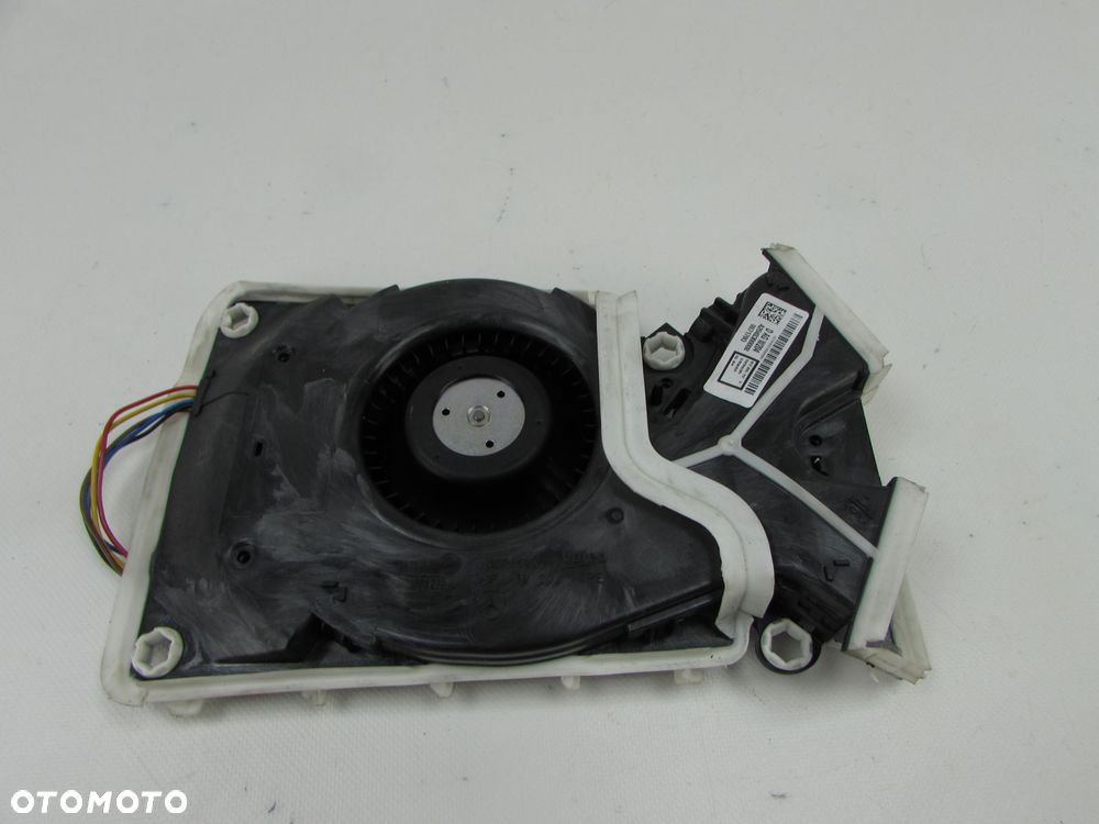 MERCEDES BENZ CLS W212 W204 W218 11-18 WENTYLATOR DMUCHAWA SCHOWKA TUNELU SRODKOWEGO A2048300008 - 1