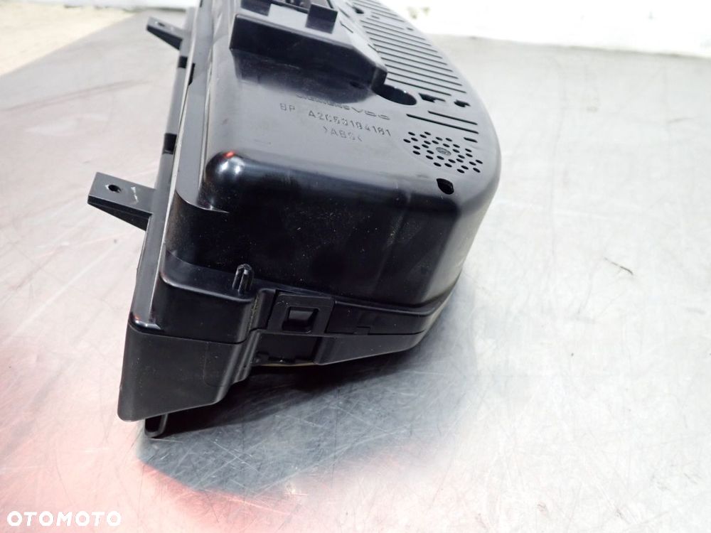 LICZNIK VOLKSWAGEN PASSAT B6 3C0920860N - 7