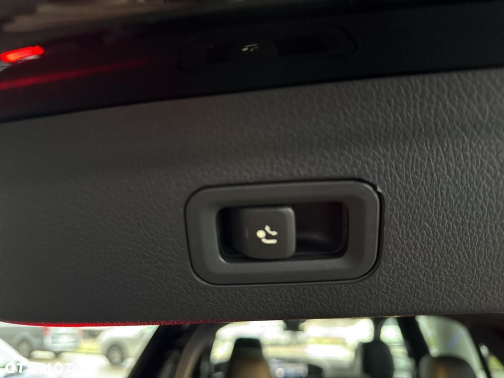 Mercedes-Benz GLE - 19