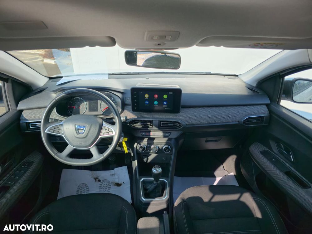 Dacia Logan TCe 90 MT6 Comfort - 9