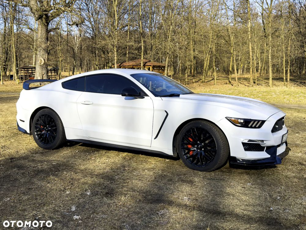 Ford Mustang 5.0 V8 GT - 1