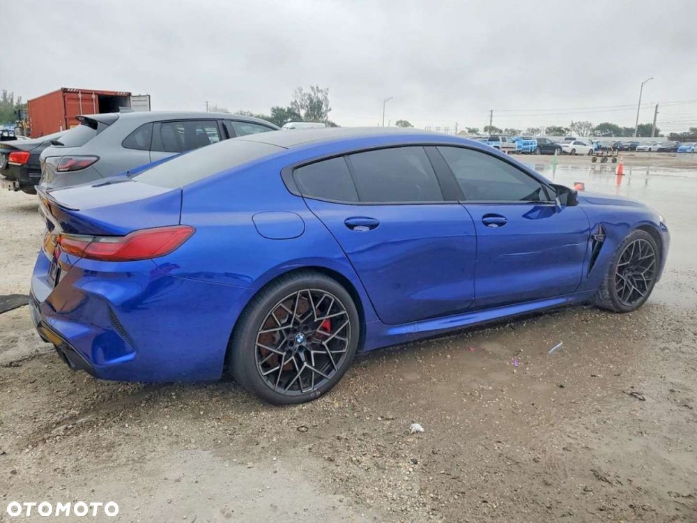 BMW M8 - 5