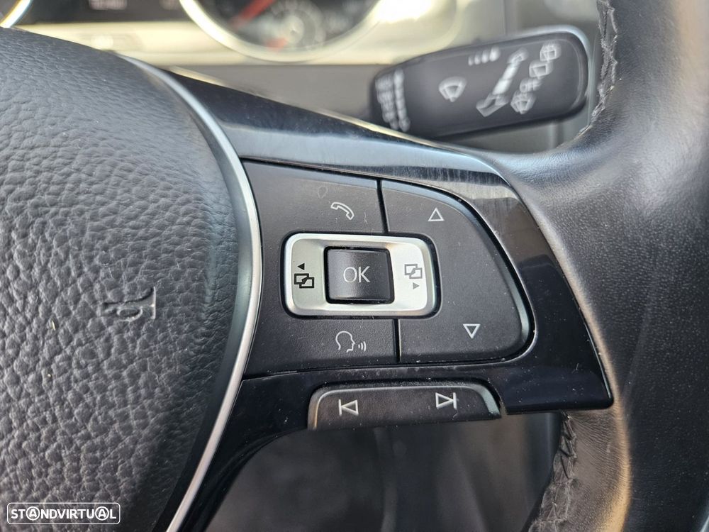 VW Golf Variant 1.6 TDi Confortline - 43