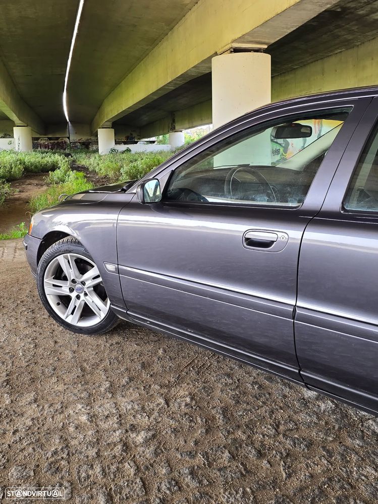 Volvo S60 2.4 D5 Nivel 3 Auto. - 19