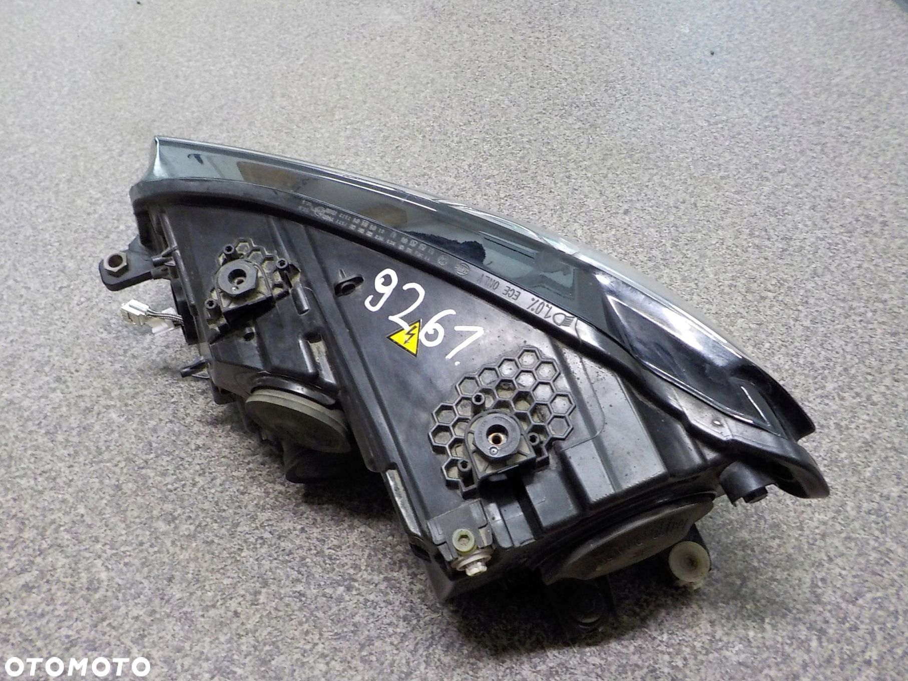 LAMPA PRAWA PRZÓD VW CADDY 2K1 LIFT XENON 2015- - 4