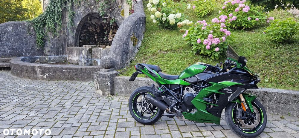 Kawasaki Ninja H2 SX - 4