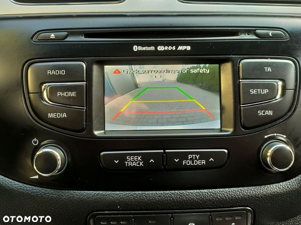 Kia Ceed 1.6 GDI ISG Dream-Team Edition - 19