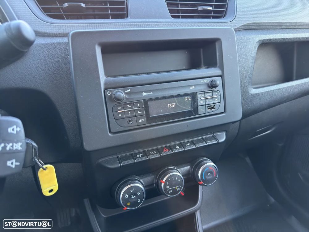 Renault Express - 10