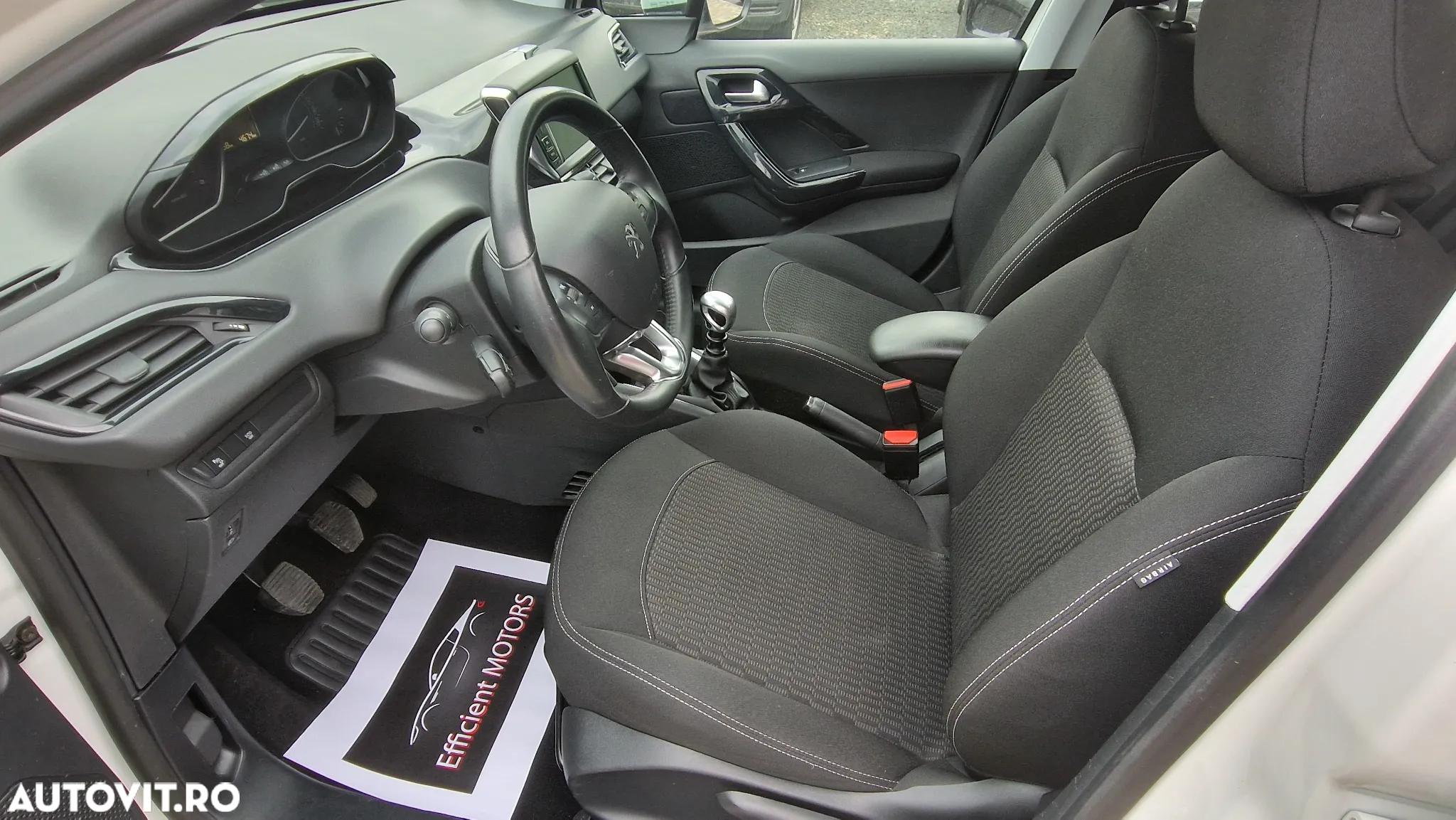 Peugeot 208 BlueHDi 100 Active Pack - 20