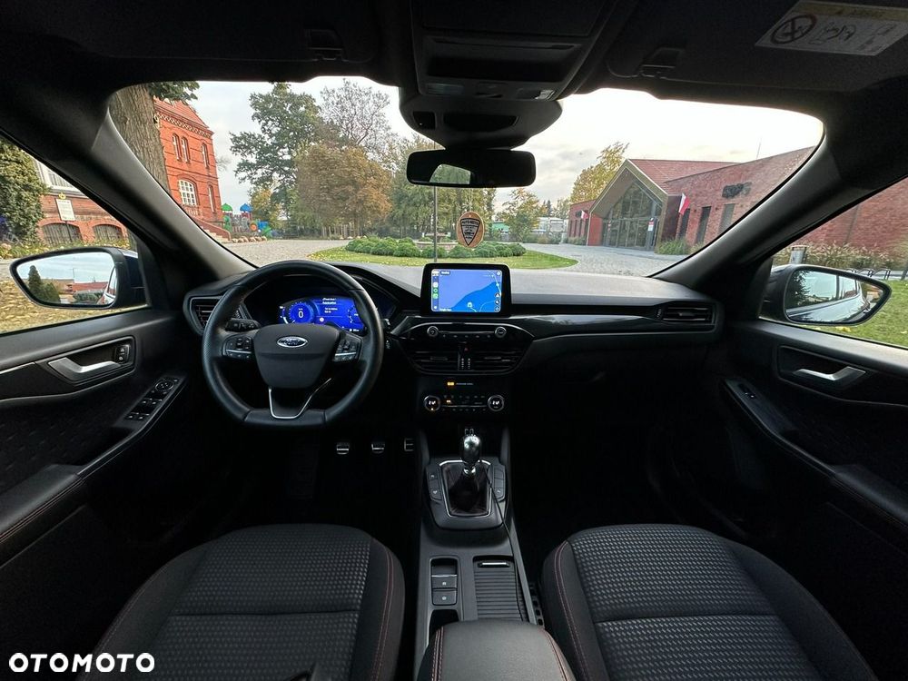 Ford Kuga - 8