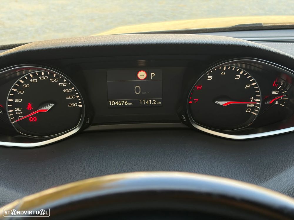 Peugeot 308 PureTech 130 GPF EAT8 Stop & Start Tech Edition - 5