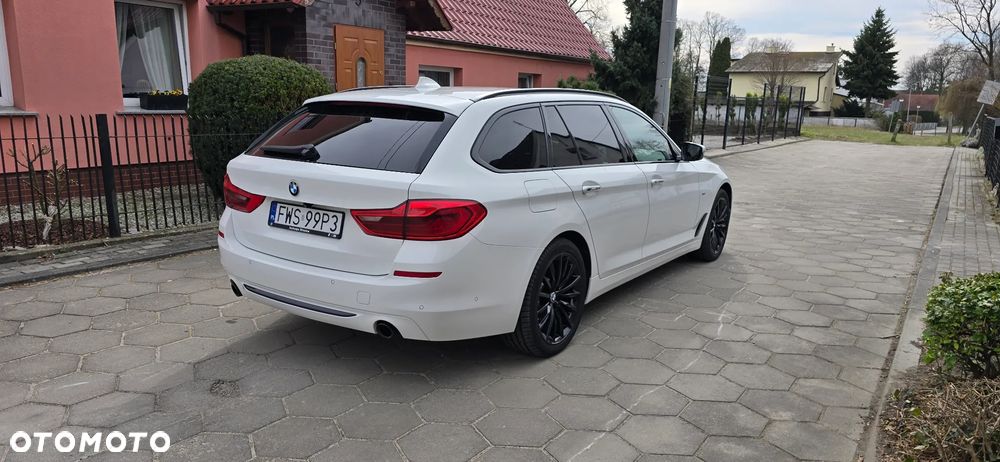 BMW Seria 5 520d xDrive Sport Line - 9