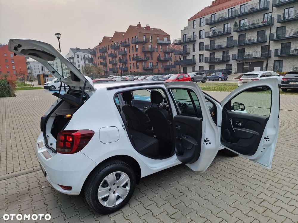 Dacia Sandero 0.9 TCe Laureate S&S - 11