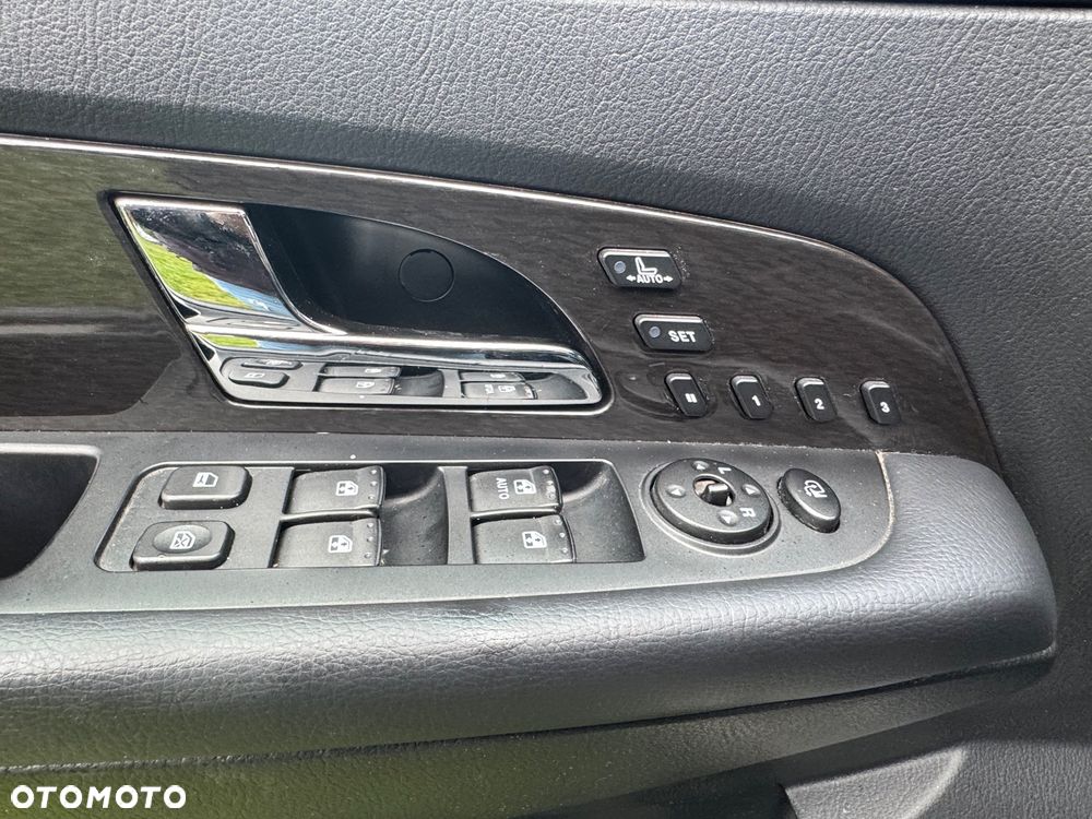 SsangYong/KGM Rexton - 9