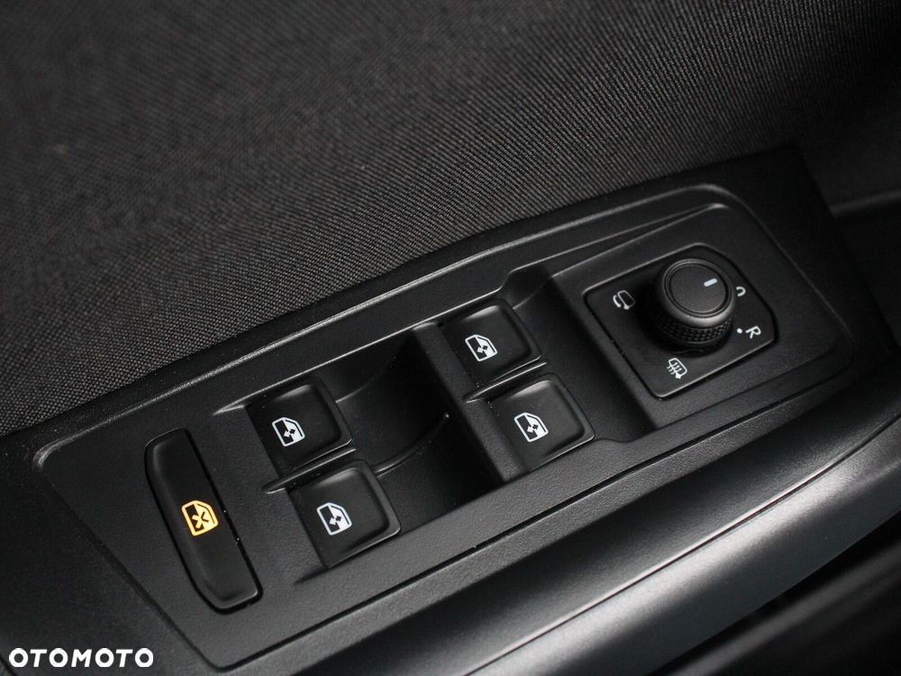 Volkswagen T-Roc 1.5 TSI Life DSG - 24