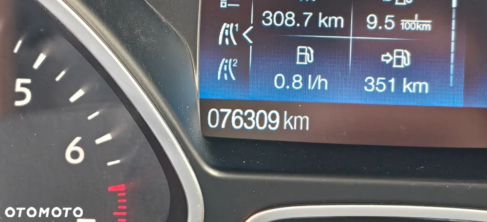 Ford Kuga 1.5 EcoBoost FWD ST-Line X - 28