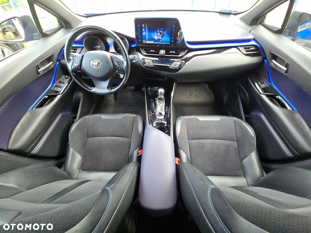 Toyota C-HR - 22