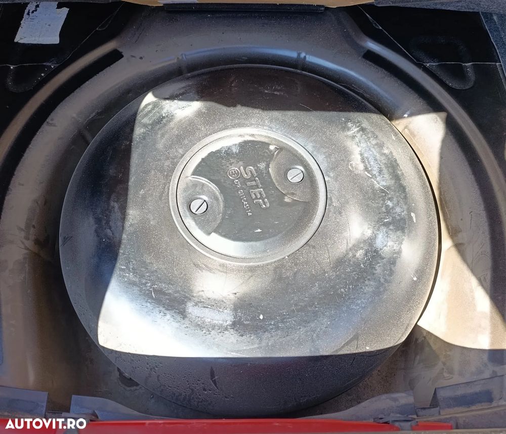 Skoda Octavia 1.6 Trend - 8