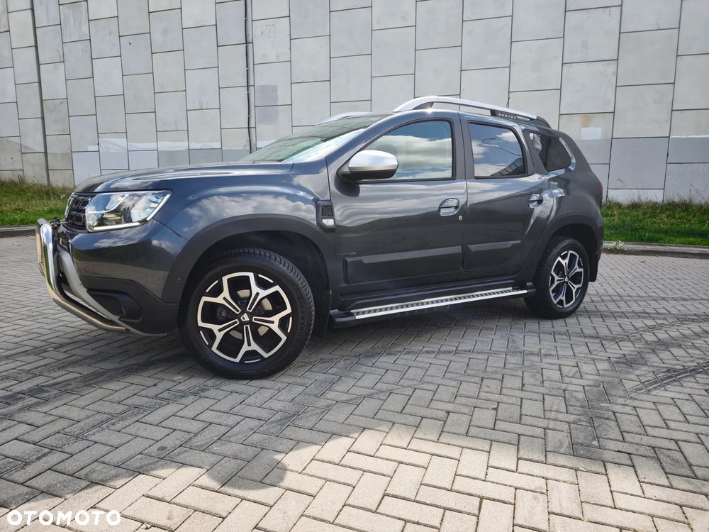 Dacia Duster 1.6 SCe Blackshadow S&S - 3