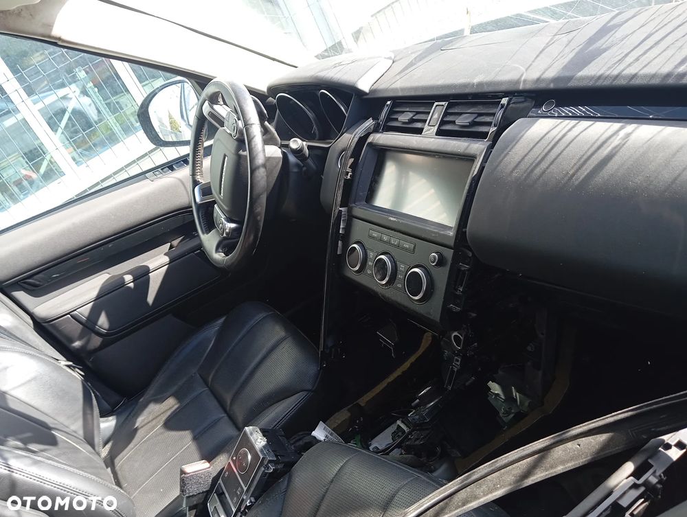 Land Rover Discovery 2.0 SD4 SE - 2