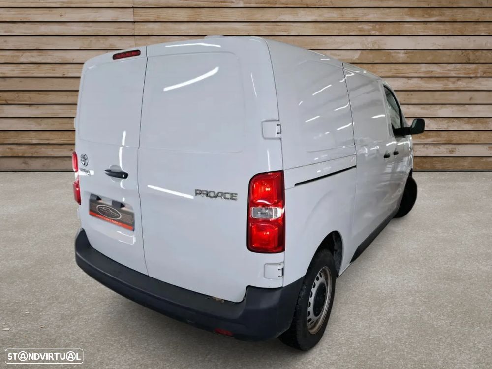 Toyota PROACE 2.0 D-4D 120CV DYNAMIC L2 (c/iva dedutível) - 2