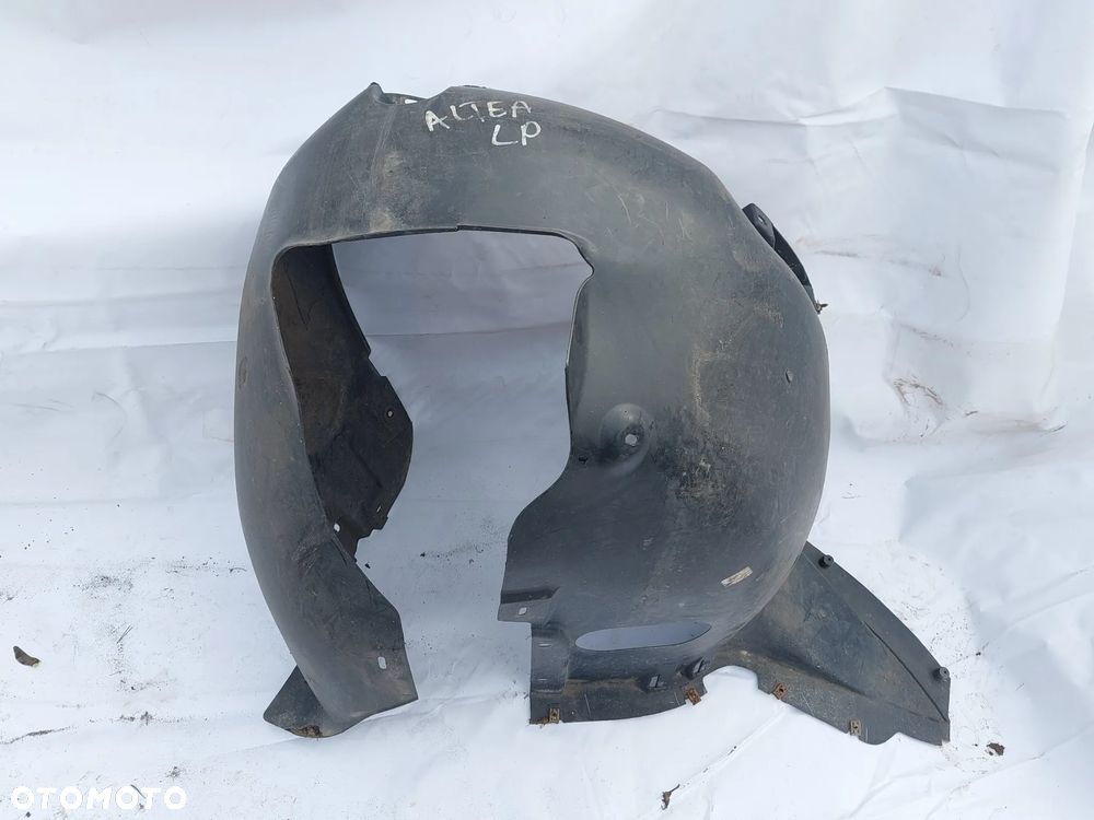 VOLKSWAGEN New Bettle Nadkole Przednie Prawe