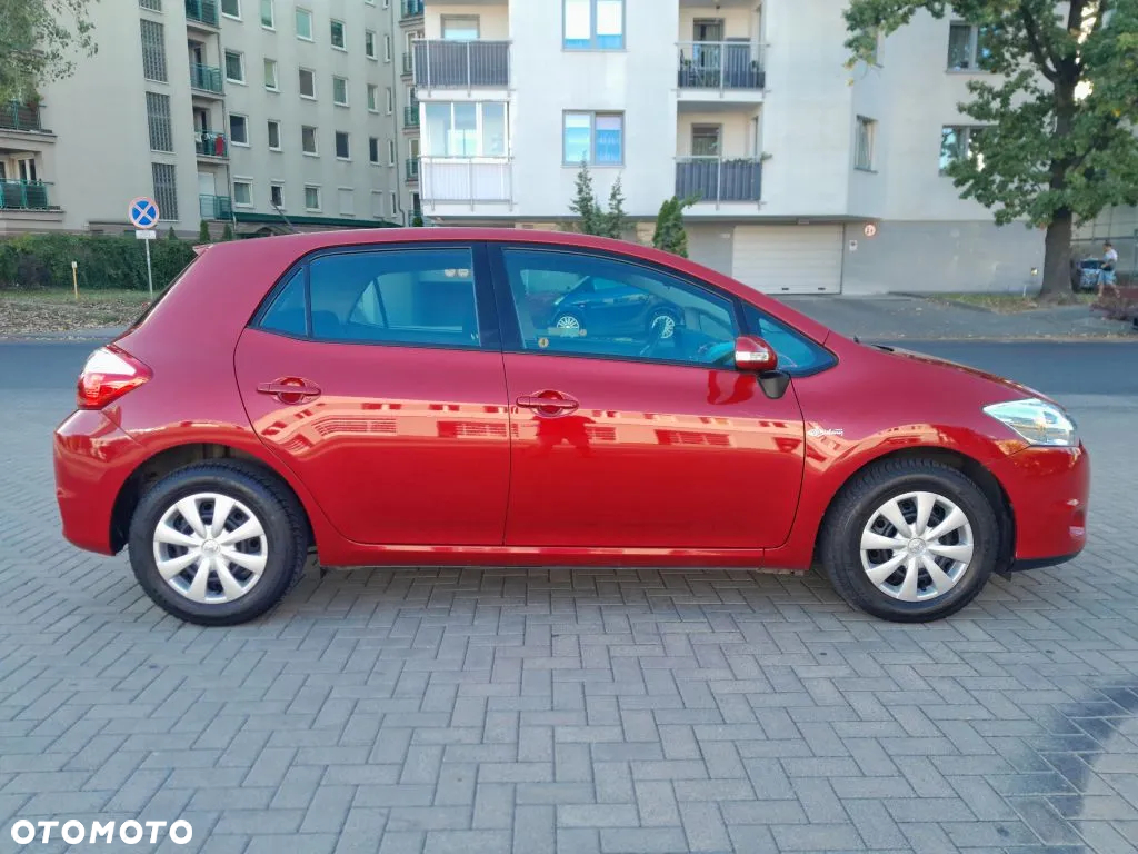 Toyota Auris 1.33 VVT-i Life Comfort - 4