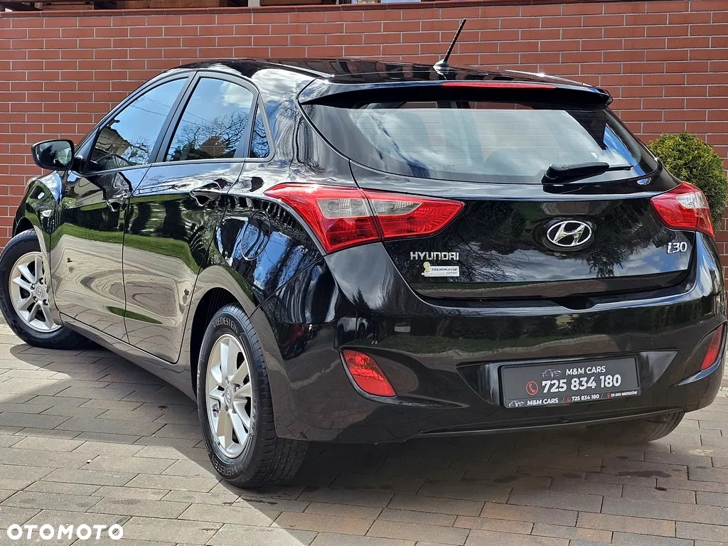 Hyundai i30 1.6 Fifa World Cup Edition - 15