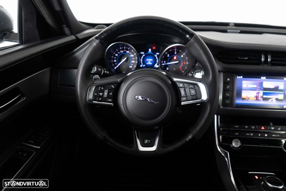 Jaguar XF Sportbrake 2.0 D R-Sport Aut. - 28