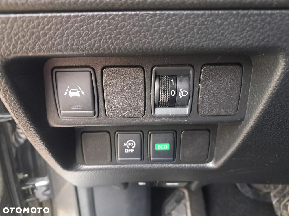 Nissan Qashqai - 23