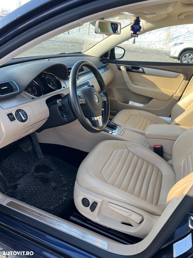 Volkswagen Passat 2.0 TDI 4Motion DSG BlueMotion Tech Comfortline - 15