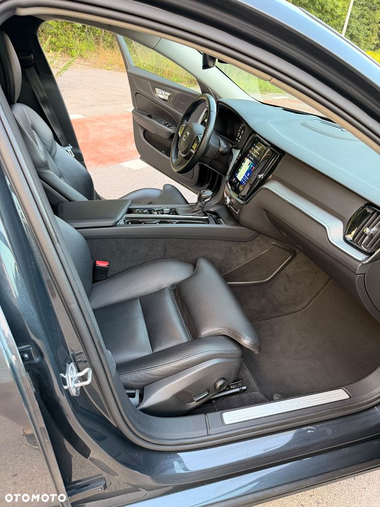 Volvo V60 T6 AWD Inscription - 18
