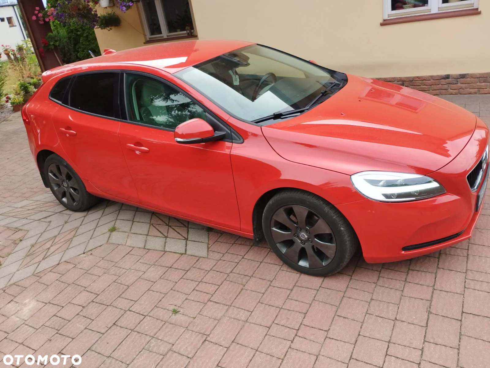 Volvo V40 T3 Drive-E Momentum - 2